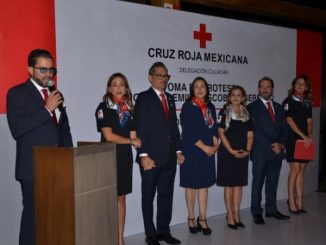 Ignacio Emilio Escobosa Serrano toma protesta como presidente de Cruz Roja Culiacán
